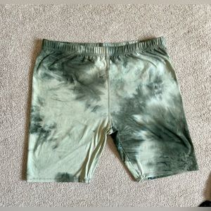 🚲☁️Bike Shorts - Size XL☁️🚲